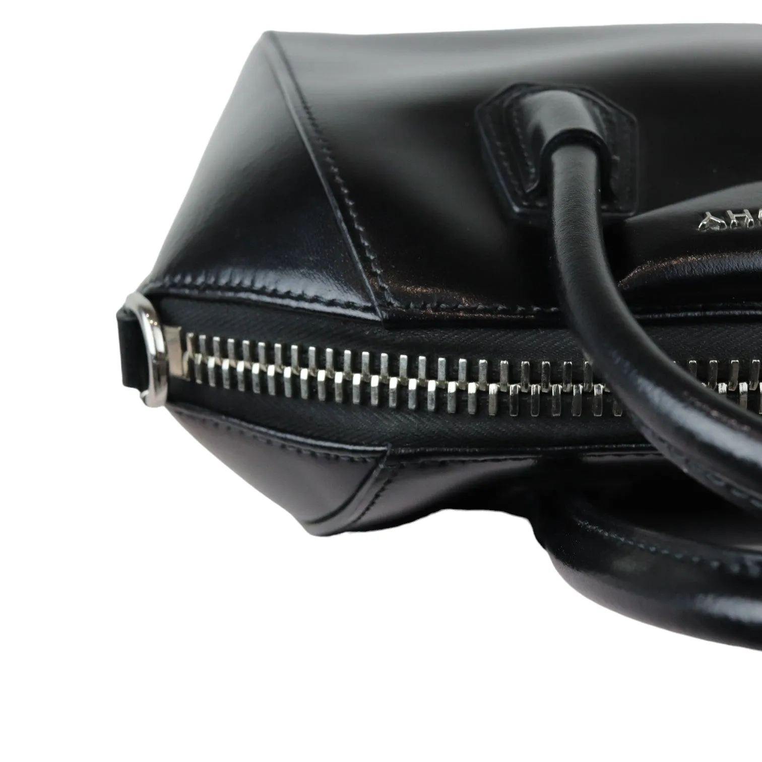 Antigona Mini Shiny Calfskin Black SHW