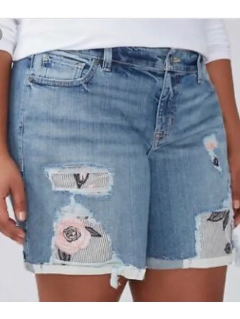 Lane Bryant Size 16 Floral Patch Denim Shorts