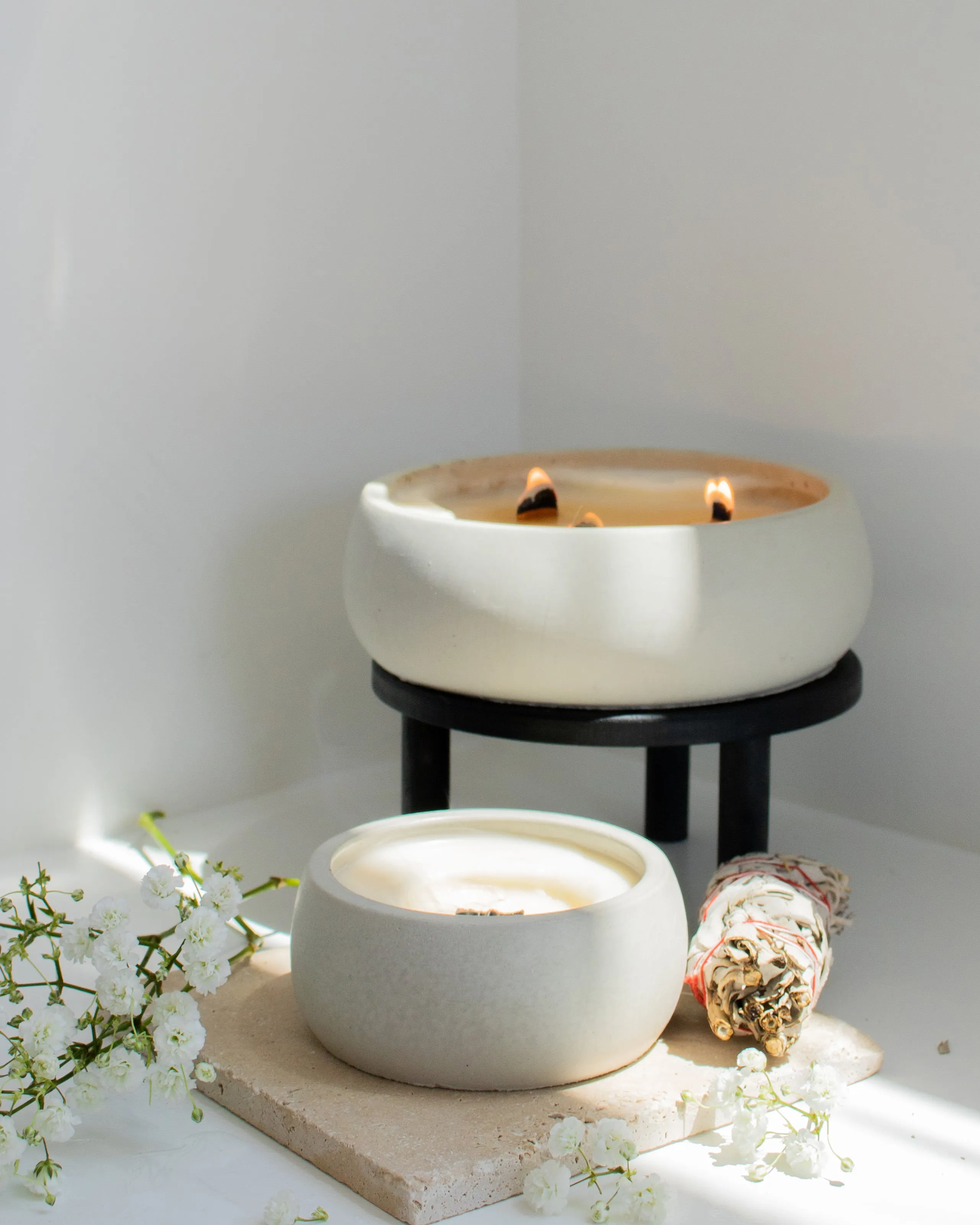 Pause Coconut Soy Candle - Concrete Wooden Wick Vessel